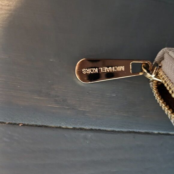 Michael Kors Jet Set Travel Vanilla Signature Continental Wallet Size Large - Picture 6 of 8